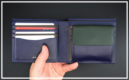ジョッゴの財布が使い勝手が良く使いやすいことを伝える写真