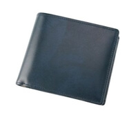 キプリスの3万円以内でおすすめの二つ折り財布　シラサギレザー　写真
