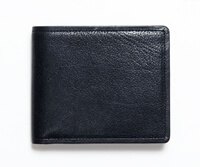 土屋鞄製造所の3万円以内でおすすめの二つ折り財布　アルマス　写真
